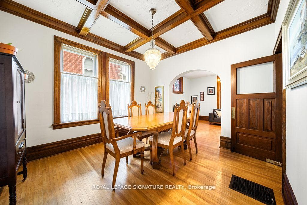 14 Goshen Street photo 11