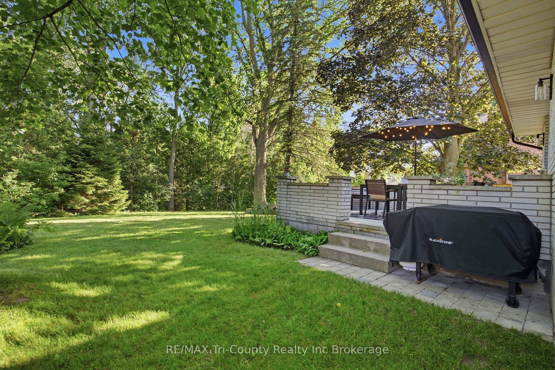 25 Demeyere Avenue photo 38