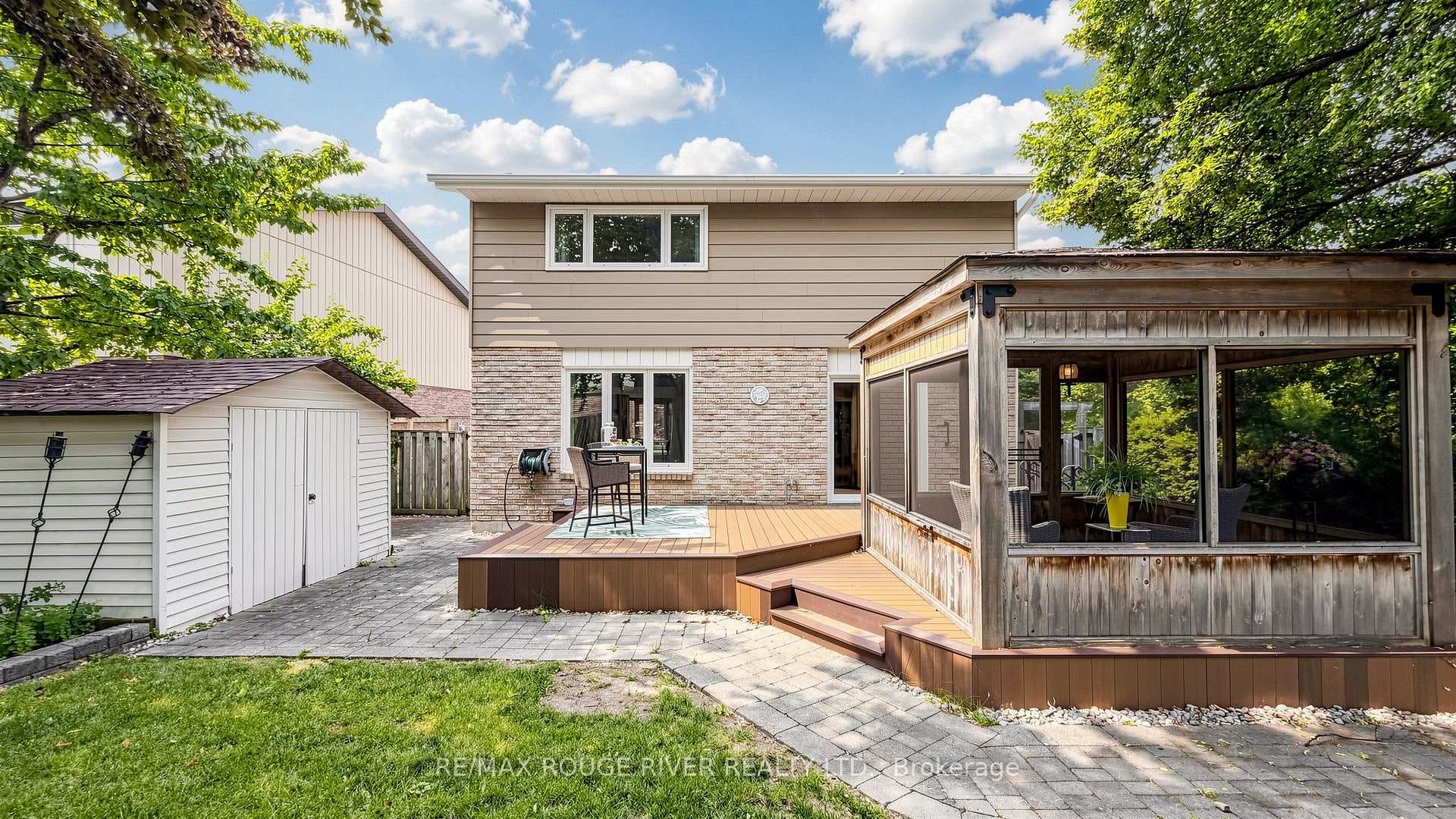 103 Ambercroft Boulevard photo 39