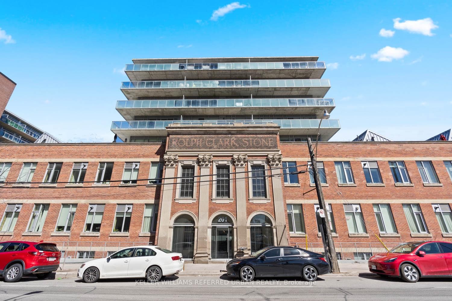 201 Carlaw Avenue Unit 121 photo 9