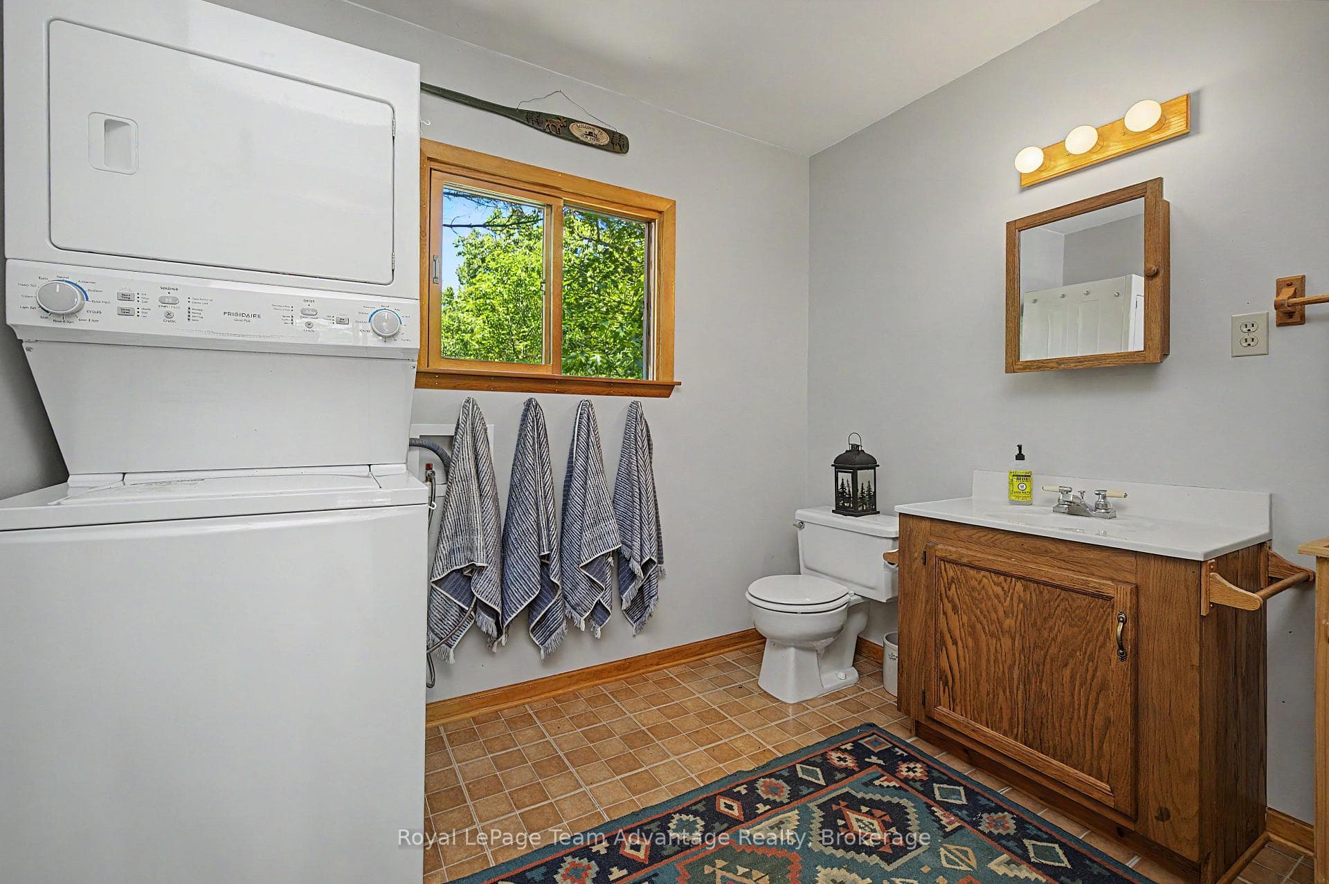 7 A60 Island photo 15