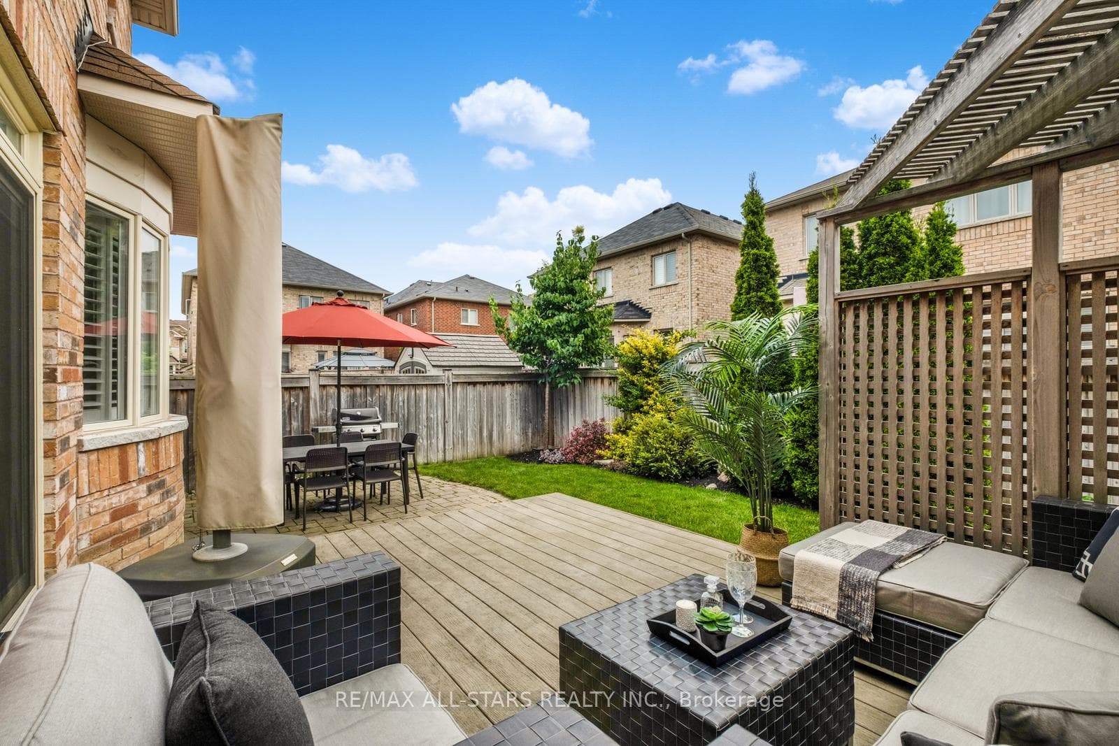 171 Durhamview Crescent photo 40