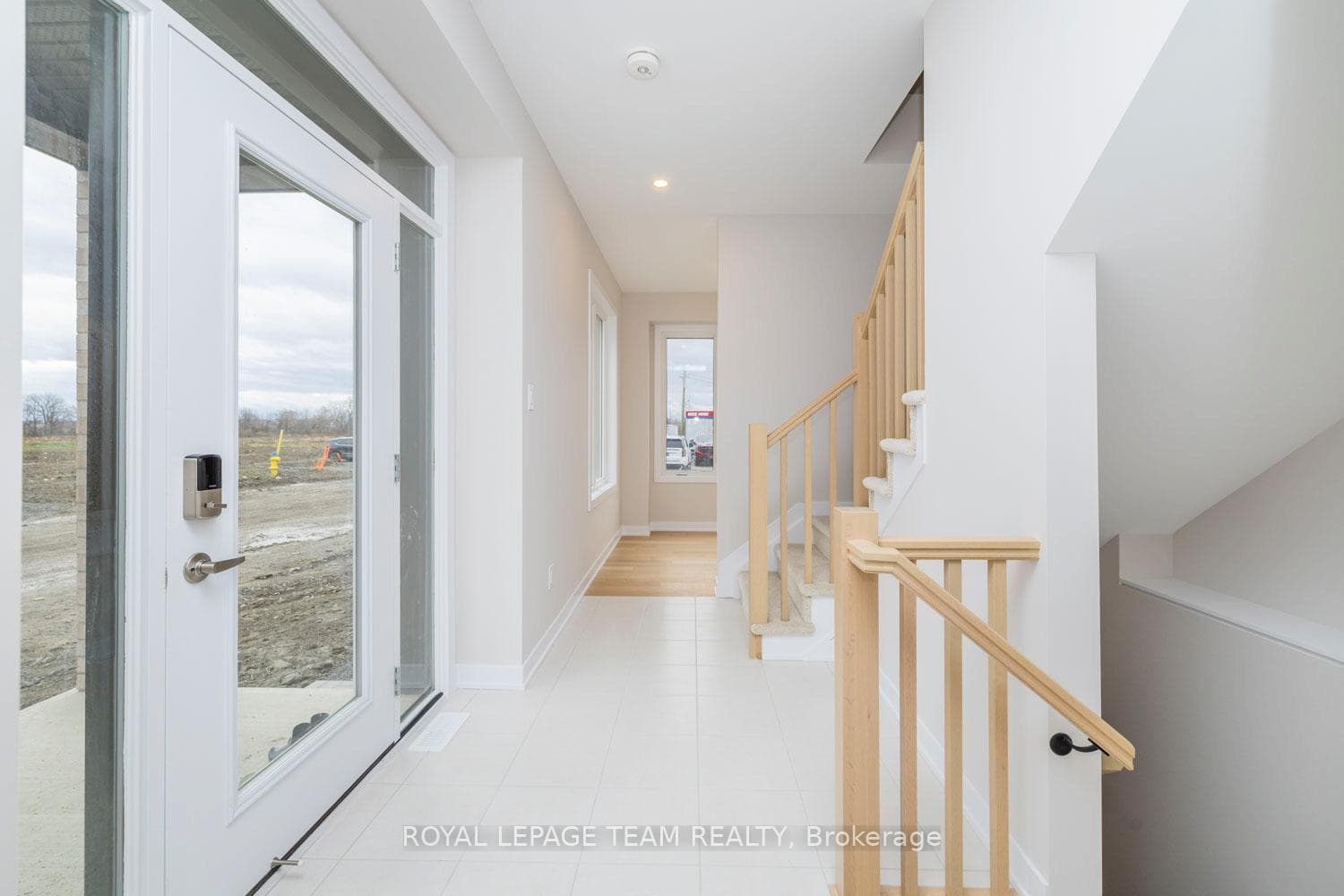 296 SAPLING Grove photo 4