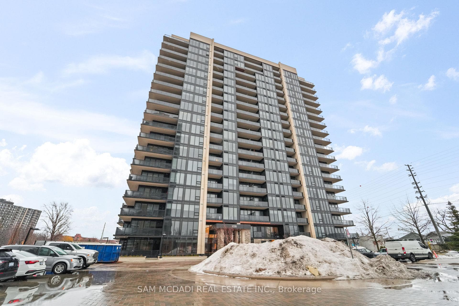1035 Southdown Road Unit 1503 photo 28