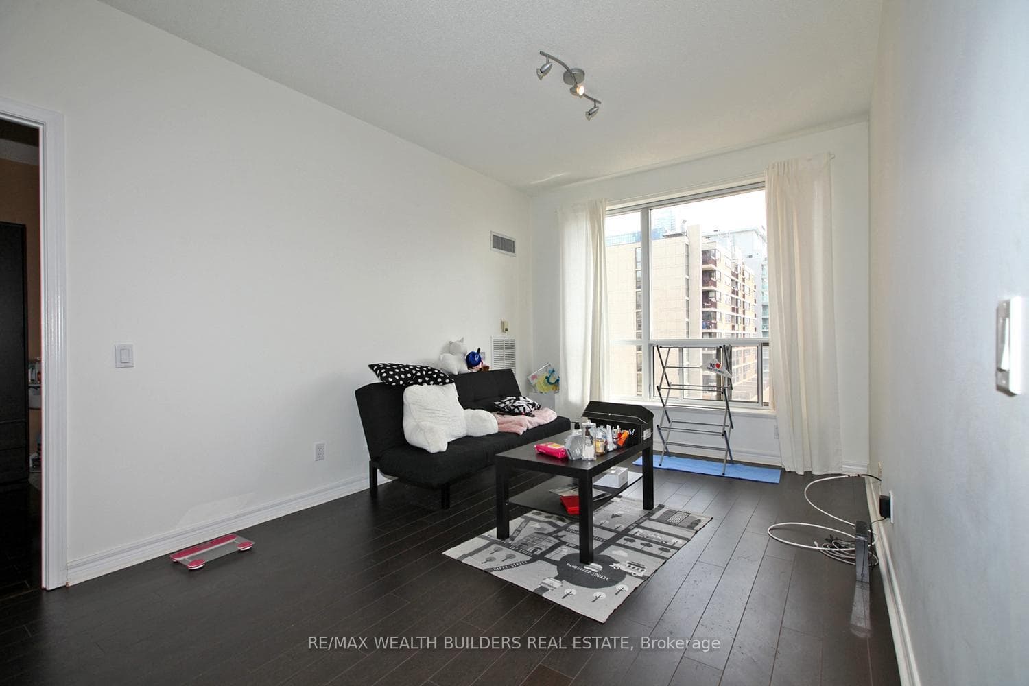 152 St Patrick Street Unit 1103 photo 5