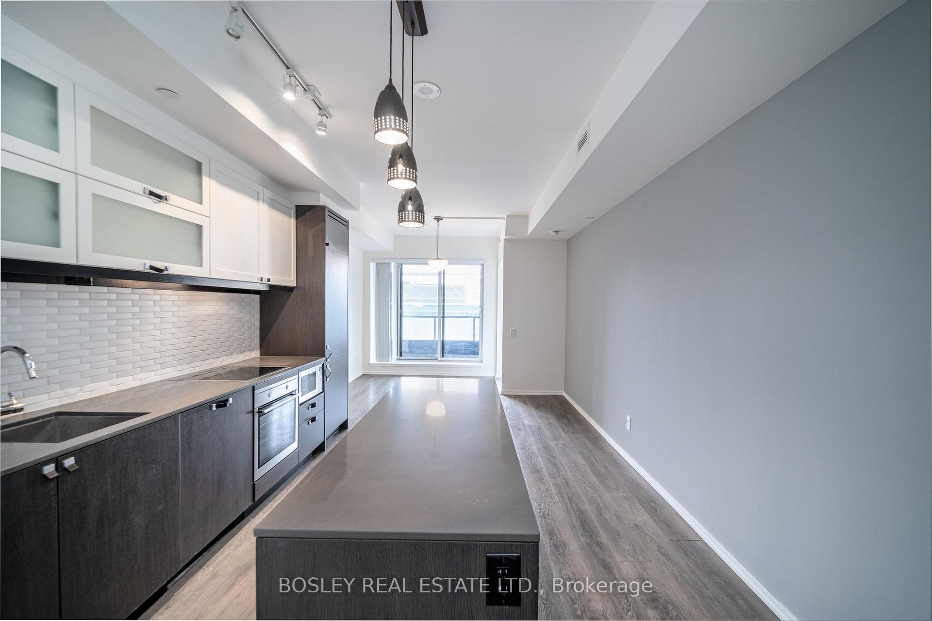 783 Bathurst Street Unit 314 photo 4