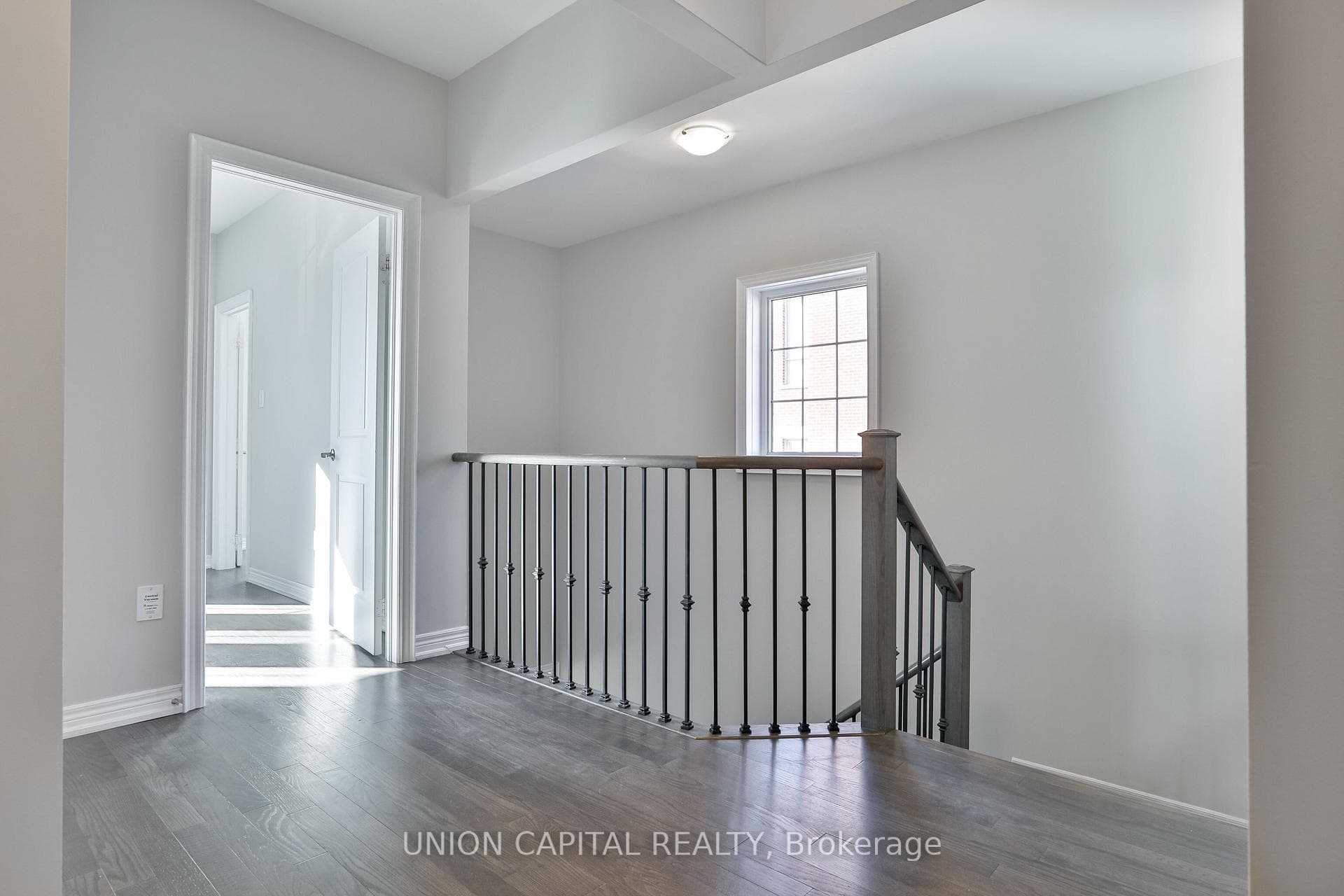 30 Leary Crescent photo 32