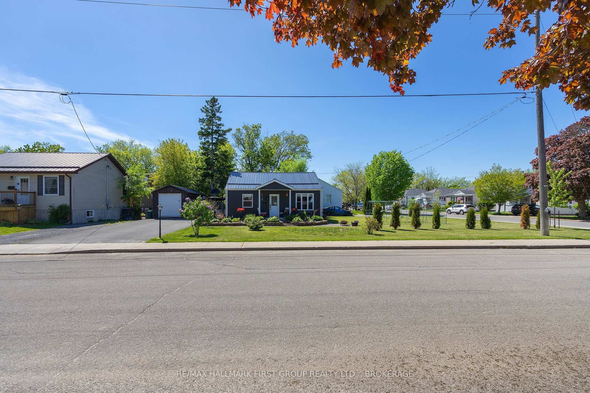 488 Nelson Street photo 2