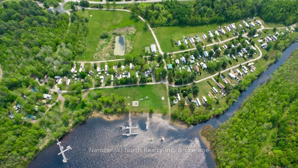 311 Turenne Road photo 2