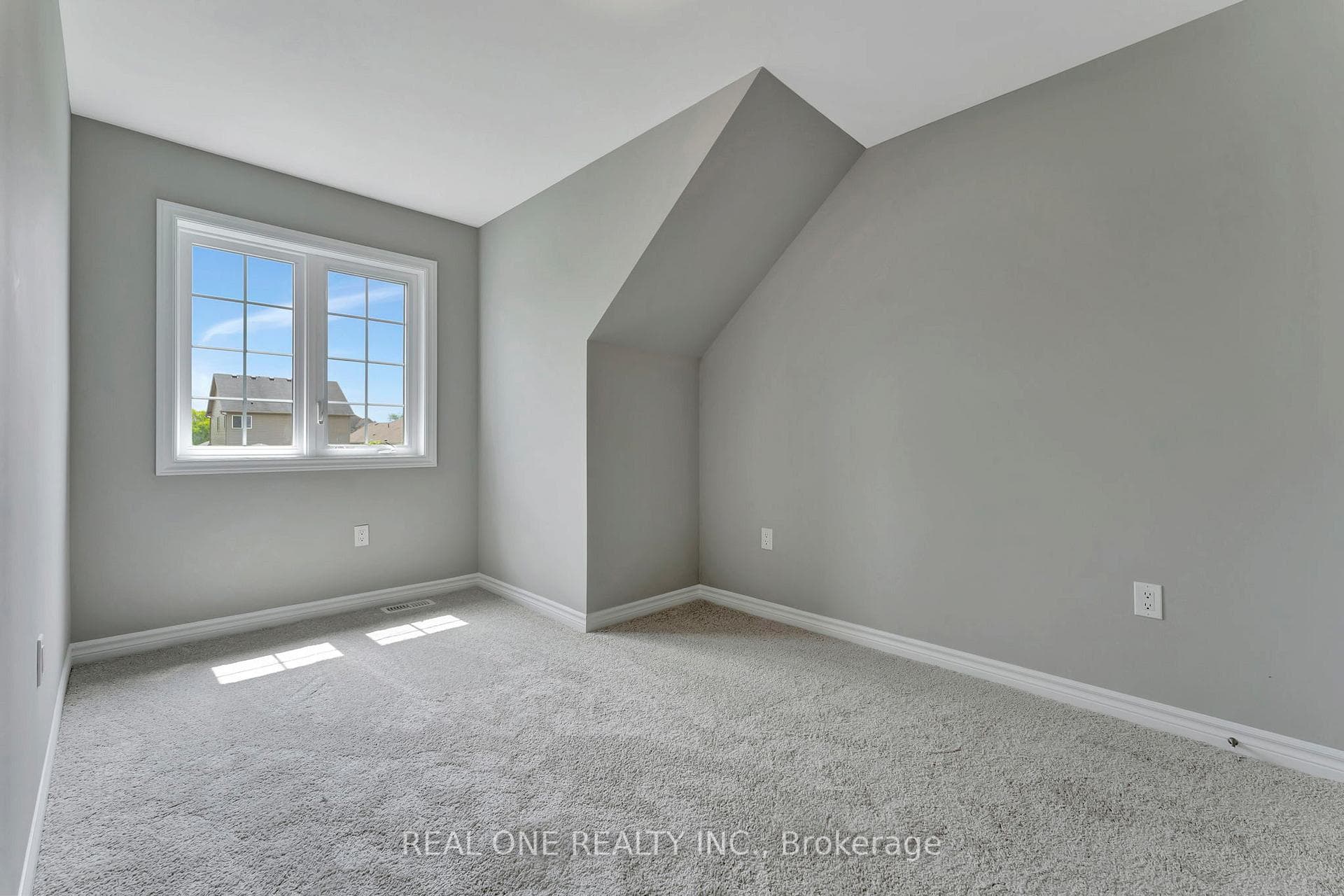85 Mullin Drive Unit 25B photo 24