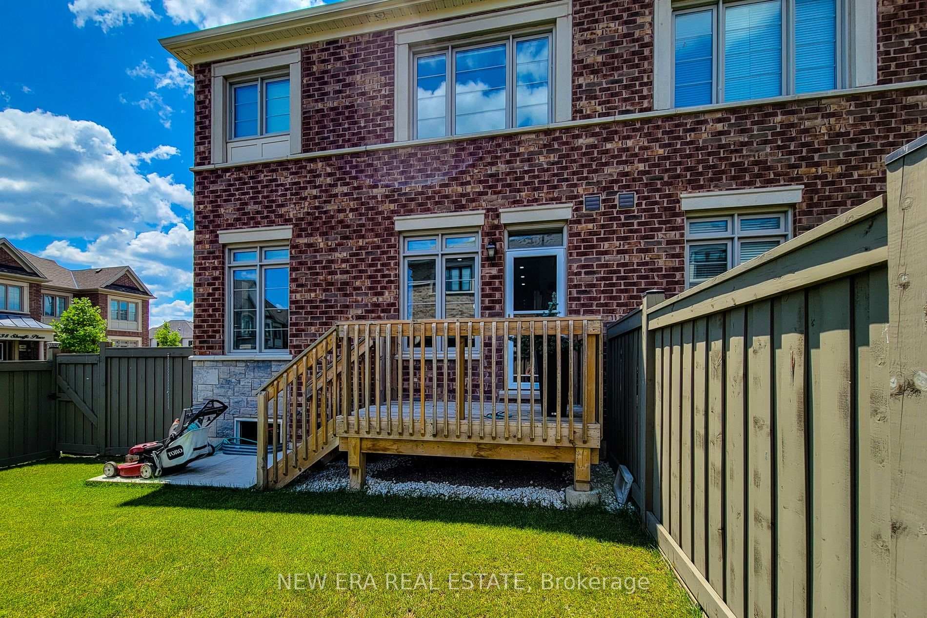 1155 Hamman Way photo 7