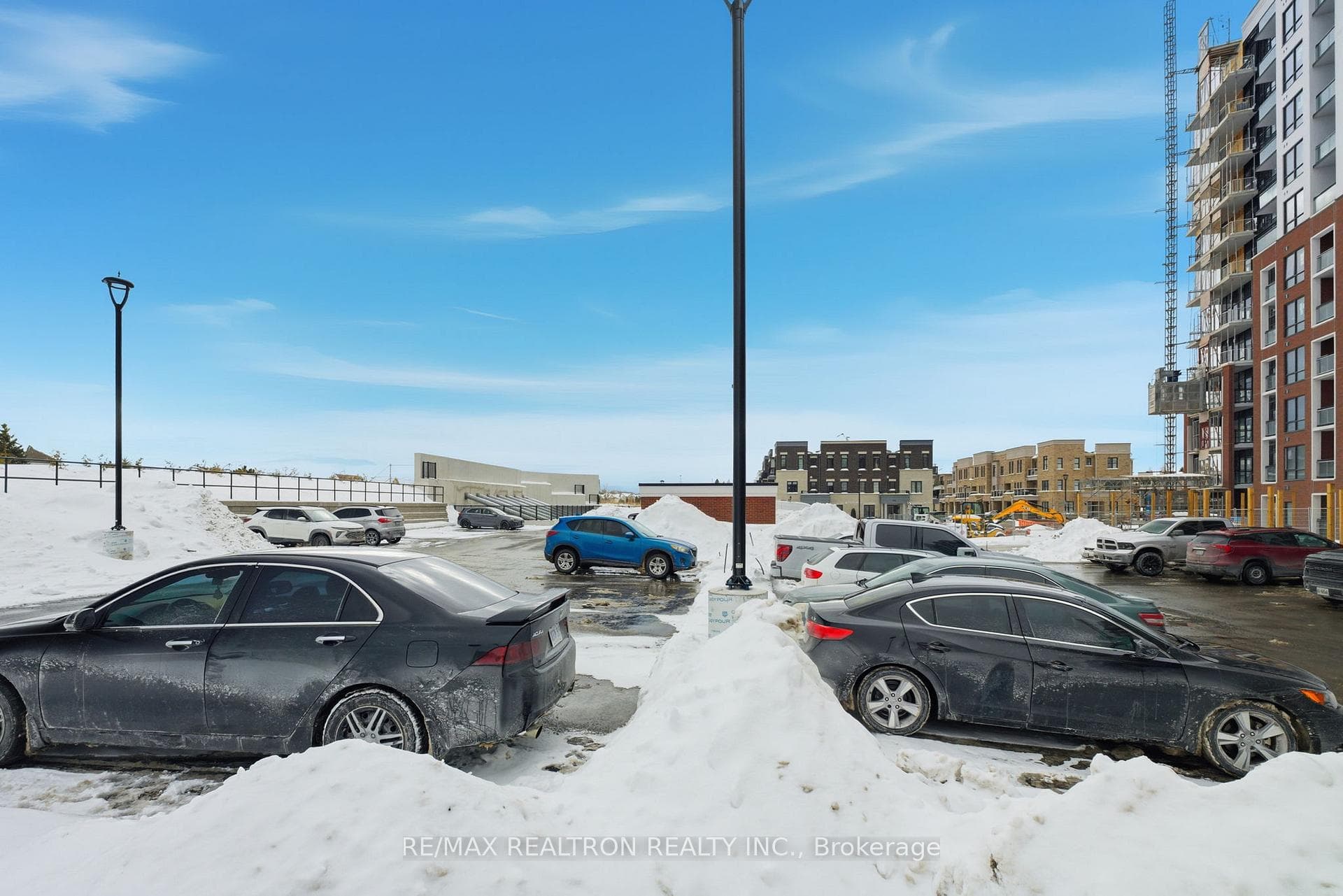51 Clarington Boulevard Unit 203 photo 2