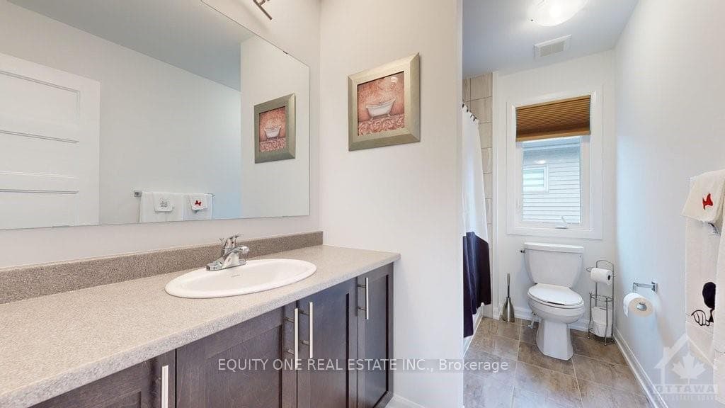 1133 DIAMOND Street photo 16