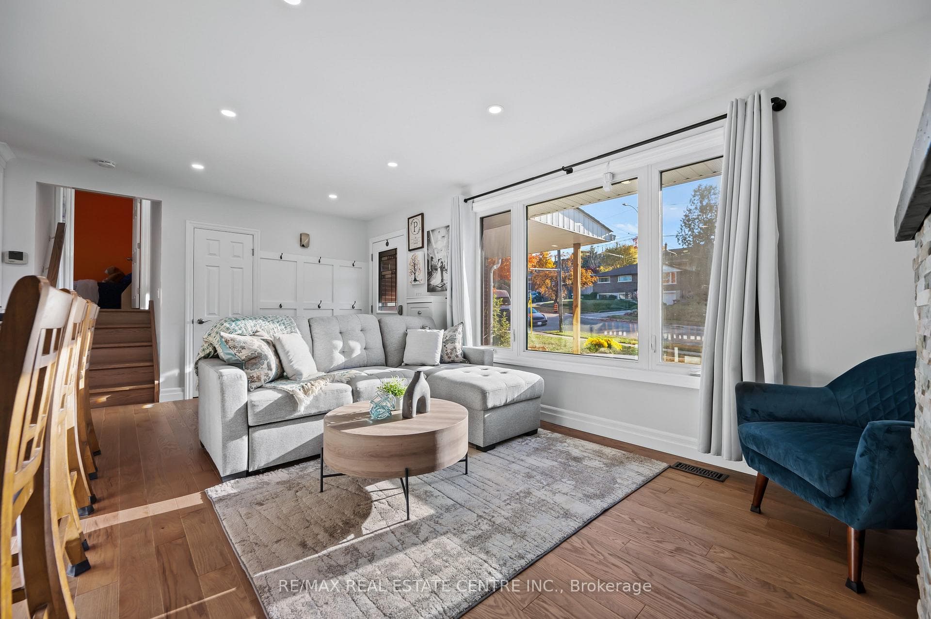 67 Rosewood Avenue photo 9