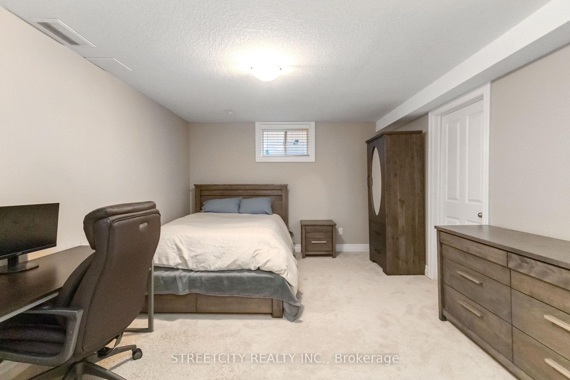 1160 Cardinal Road photo 40