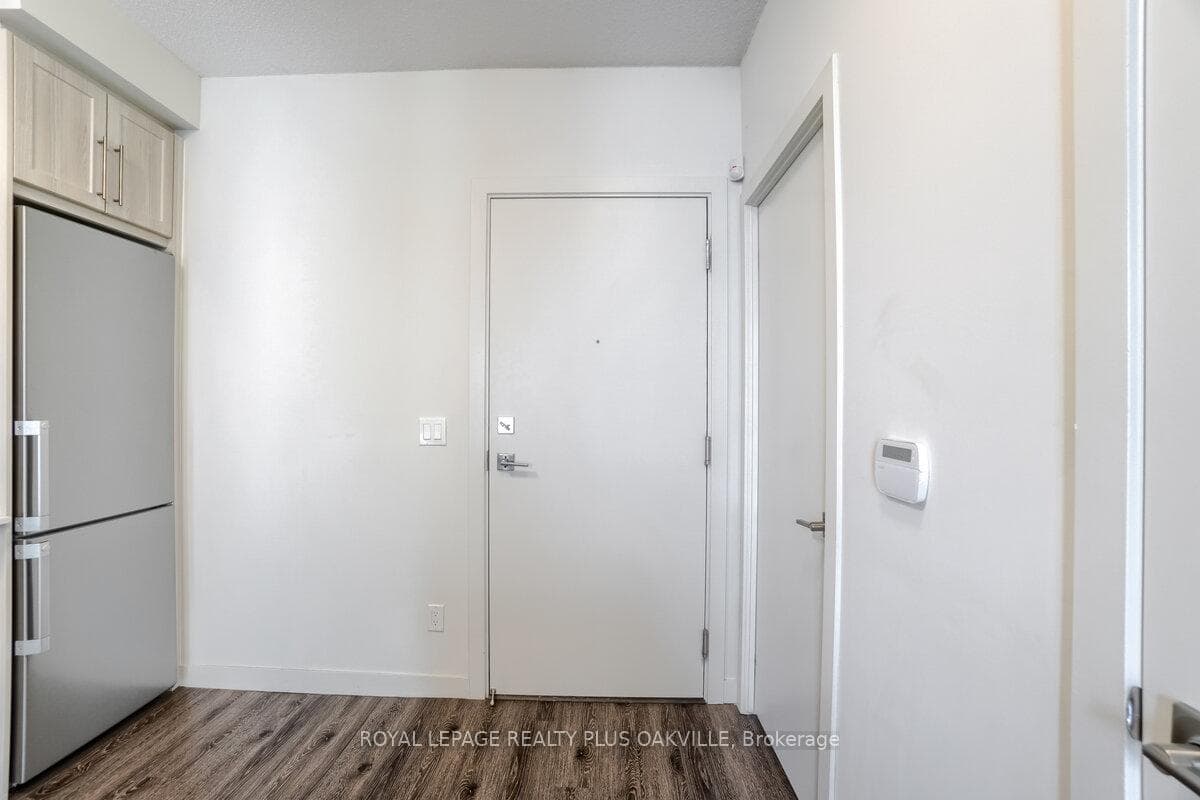 2087 Fairview Street Unit 1701 photo 6