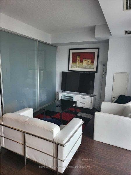 25 Cole Street Unit 1004 photo 7
