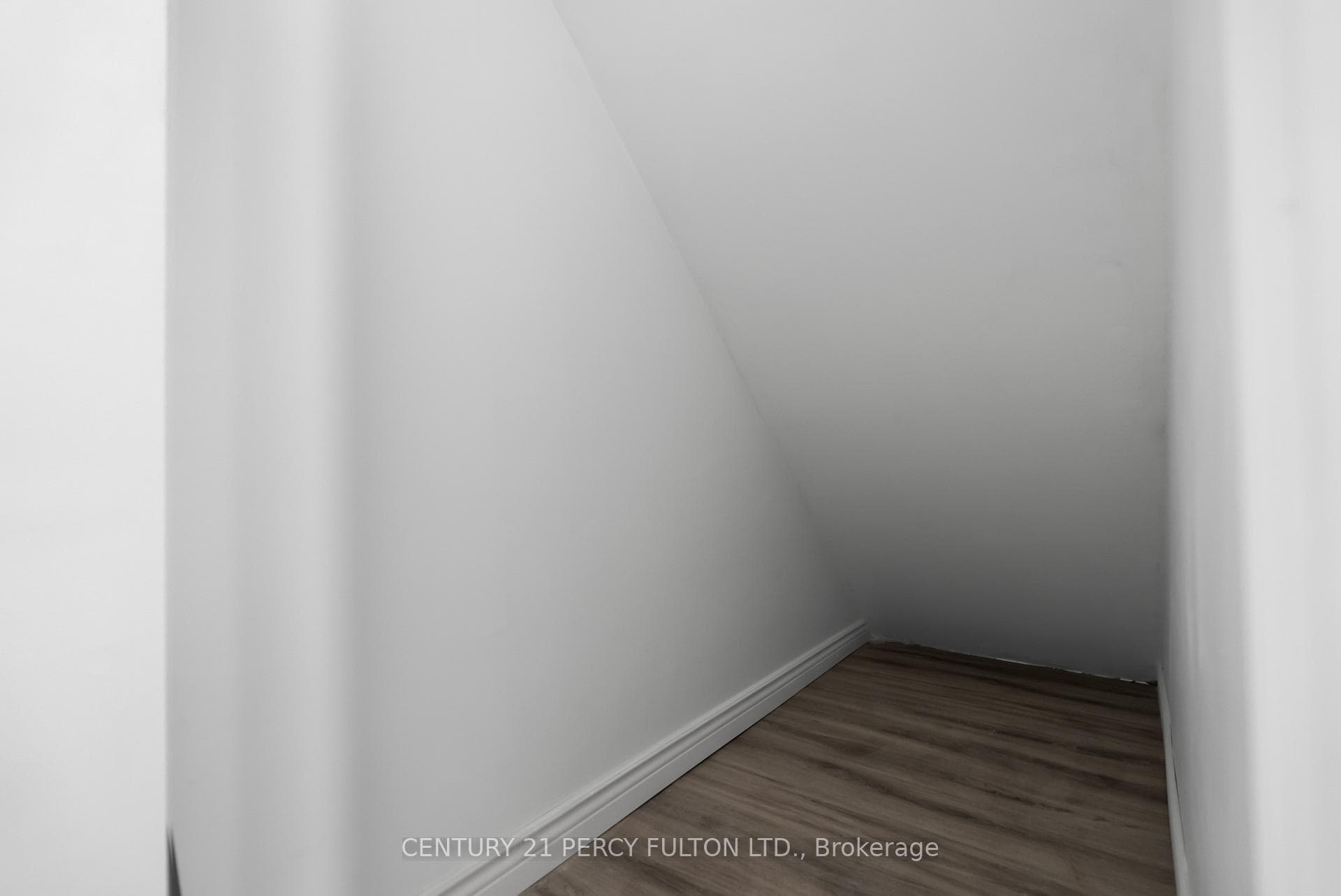 89 Liberty Street photo 29