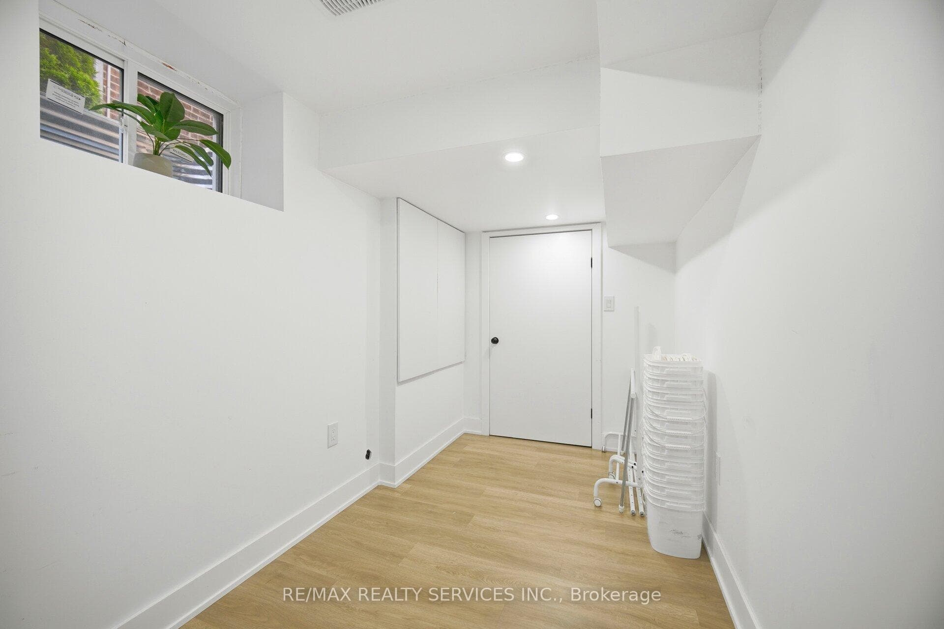 118 Tundra Road photo 38