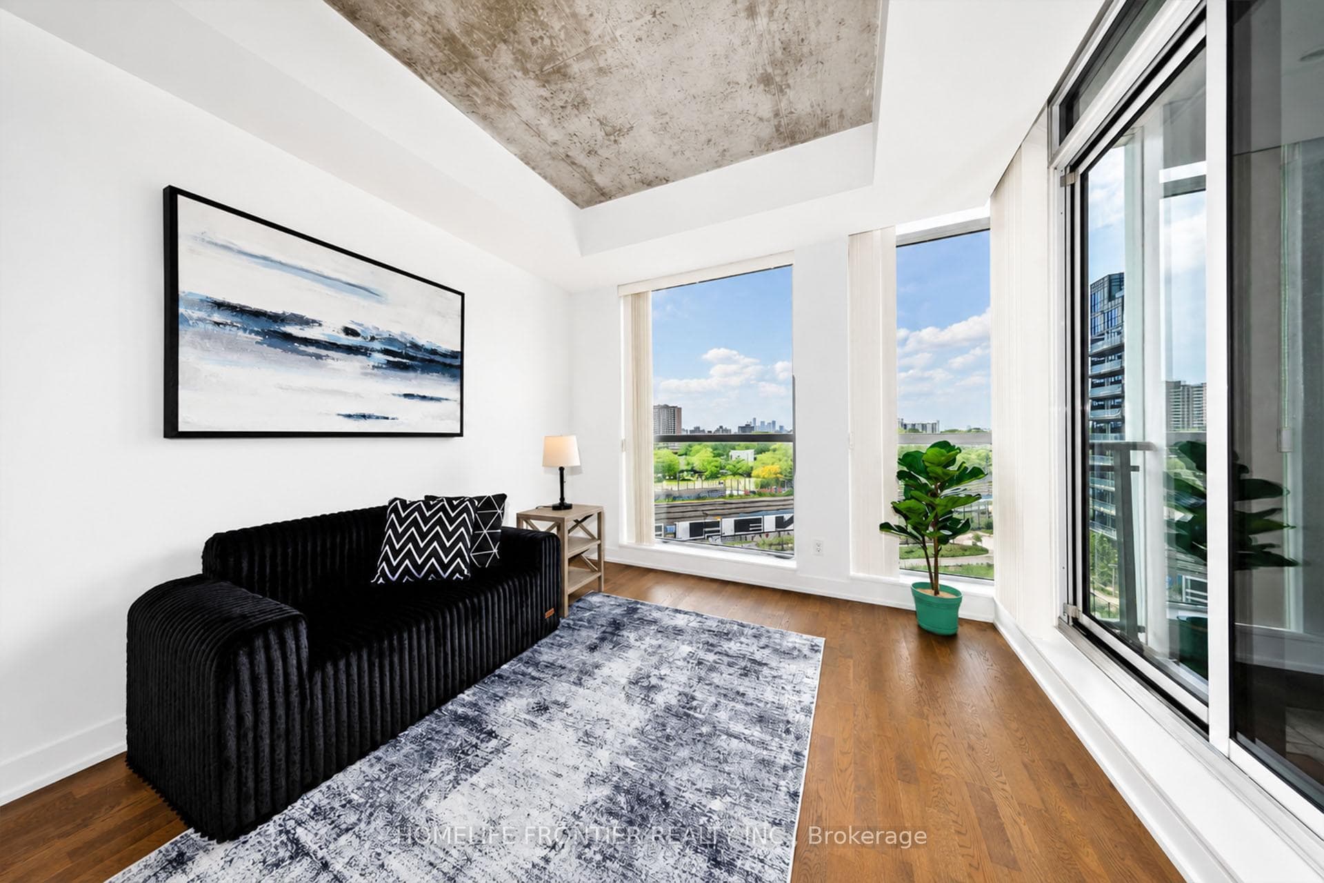 20 Minowan Miikan Lane Unit 717 photo 2