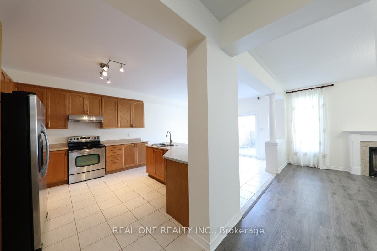 29 Duckfield Crescent photo 11
