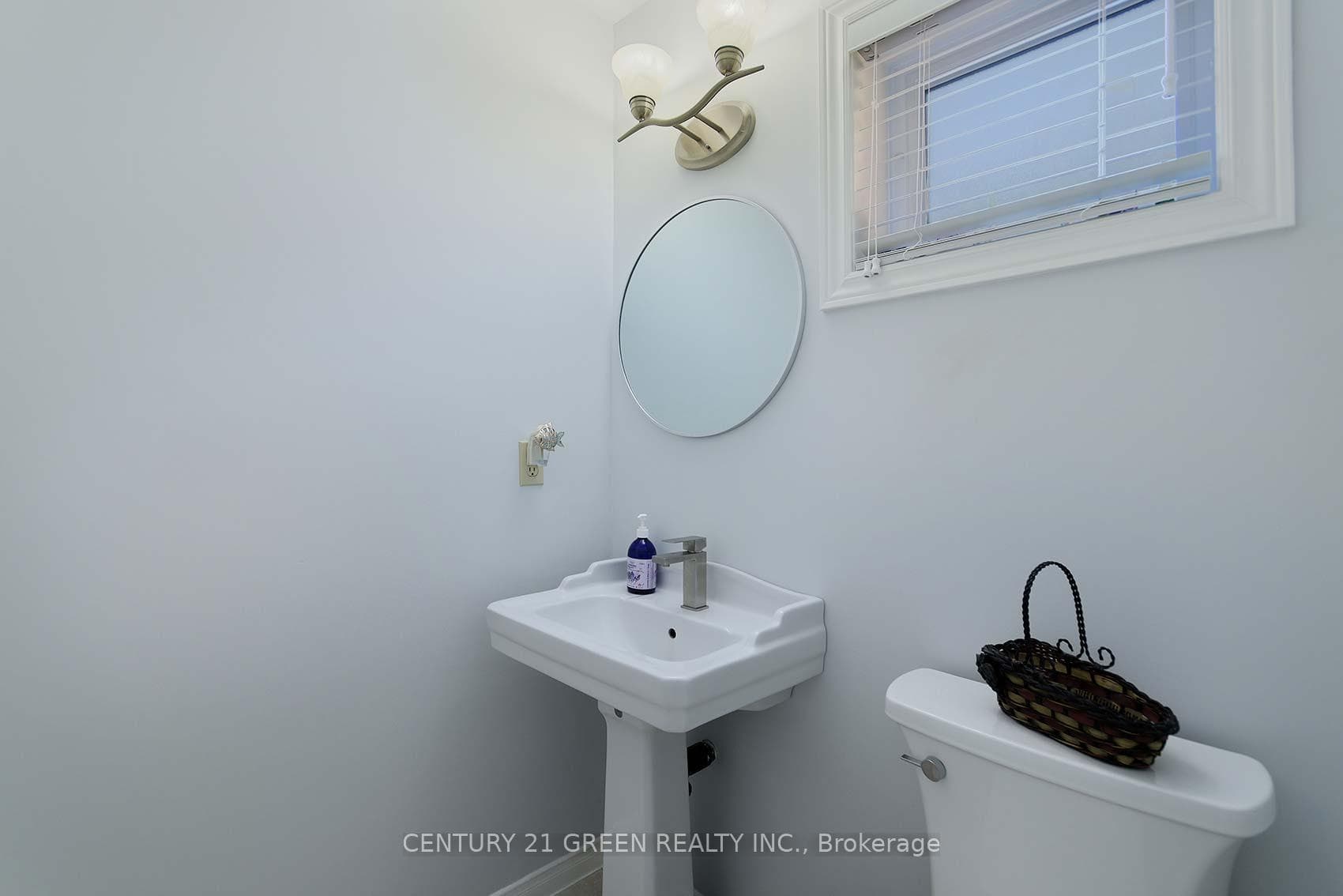 418 Chieftan Circle photo 16