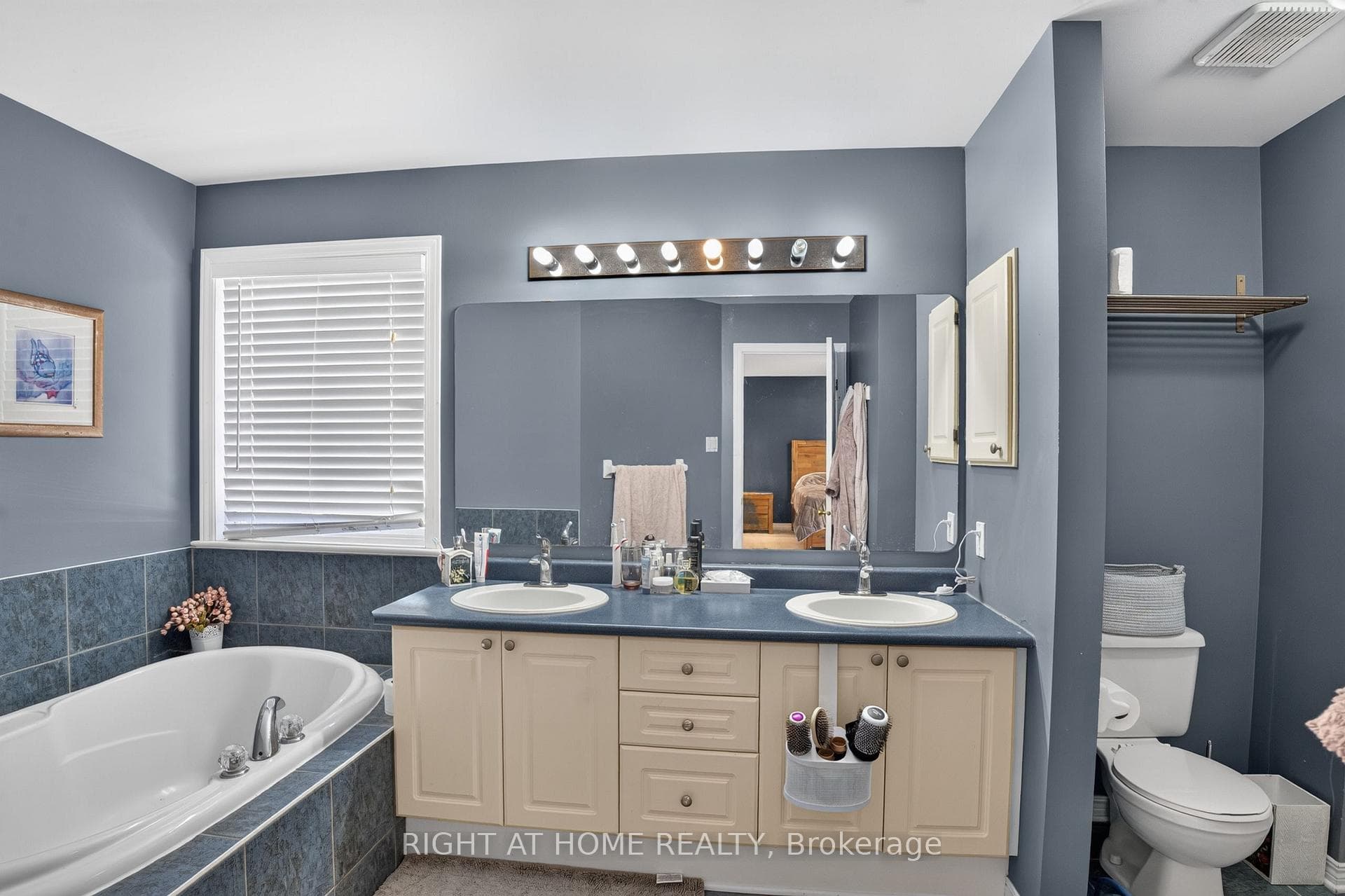 26 Evanshen Crescent photo 26