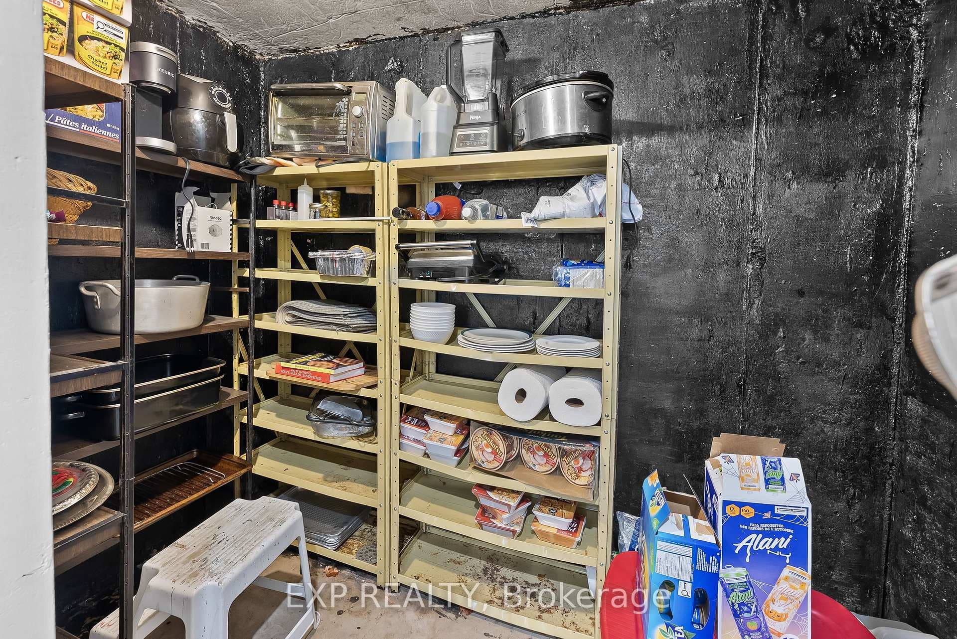 147 Loyalist Drive photo 26