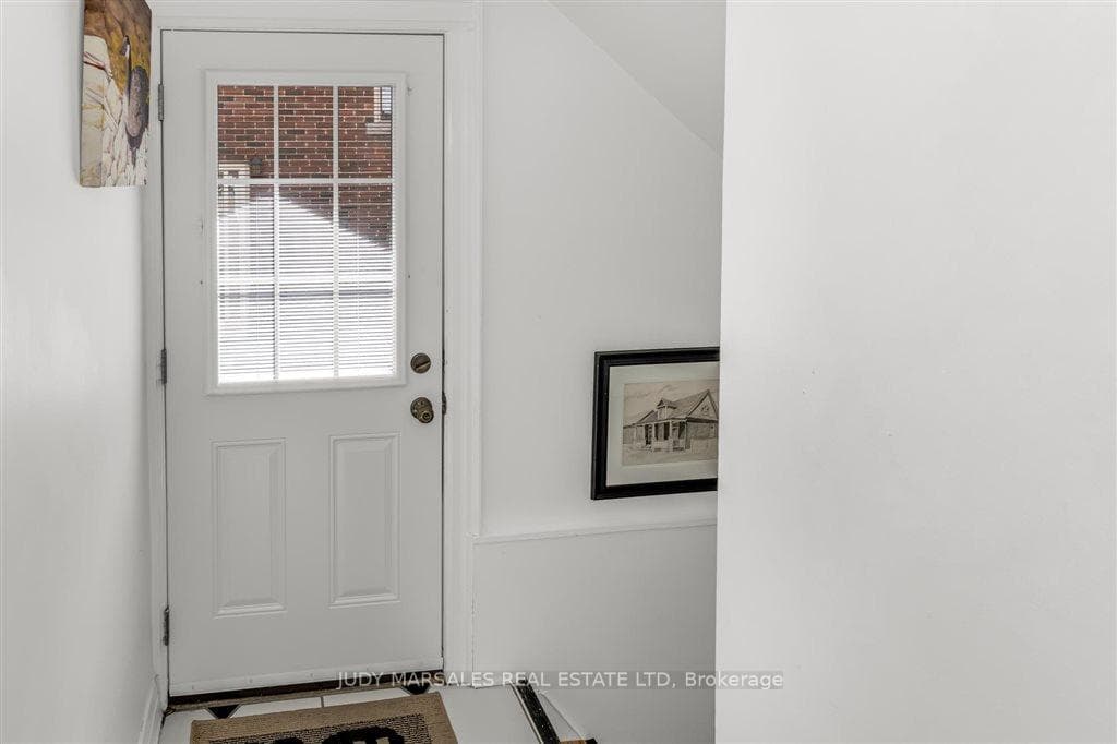 93 Edgemont Street photo 31