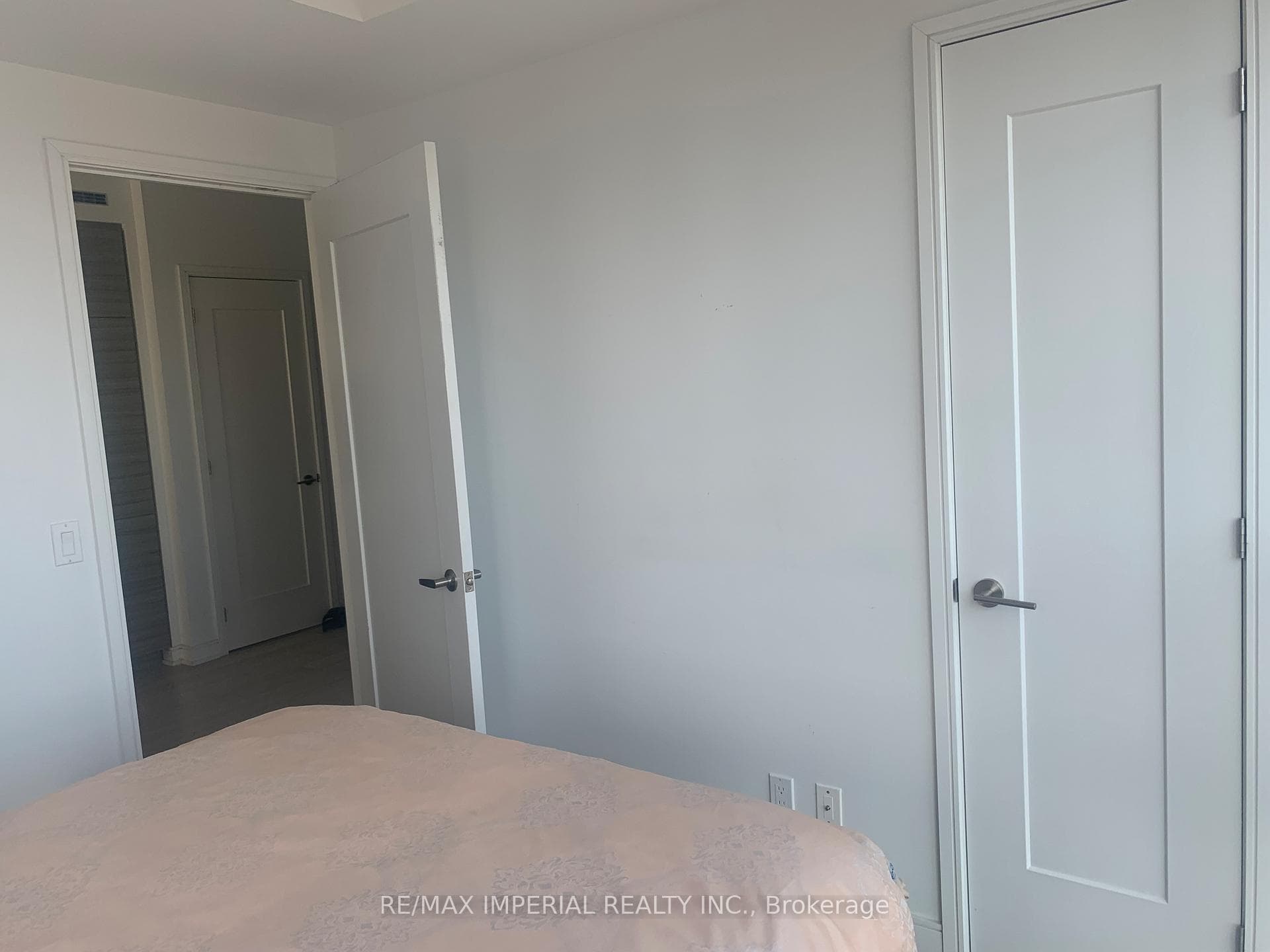 88 Scott Street Unit 2407 photo 20