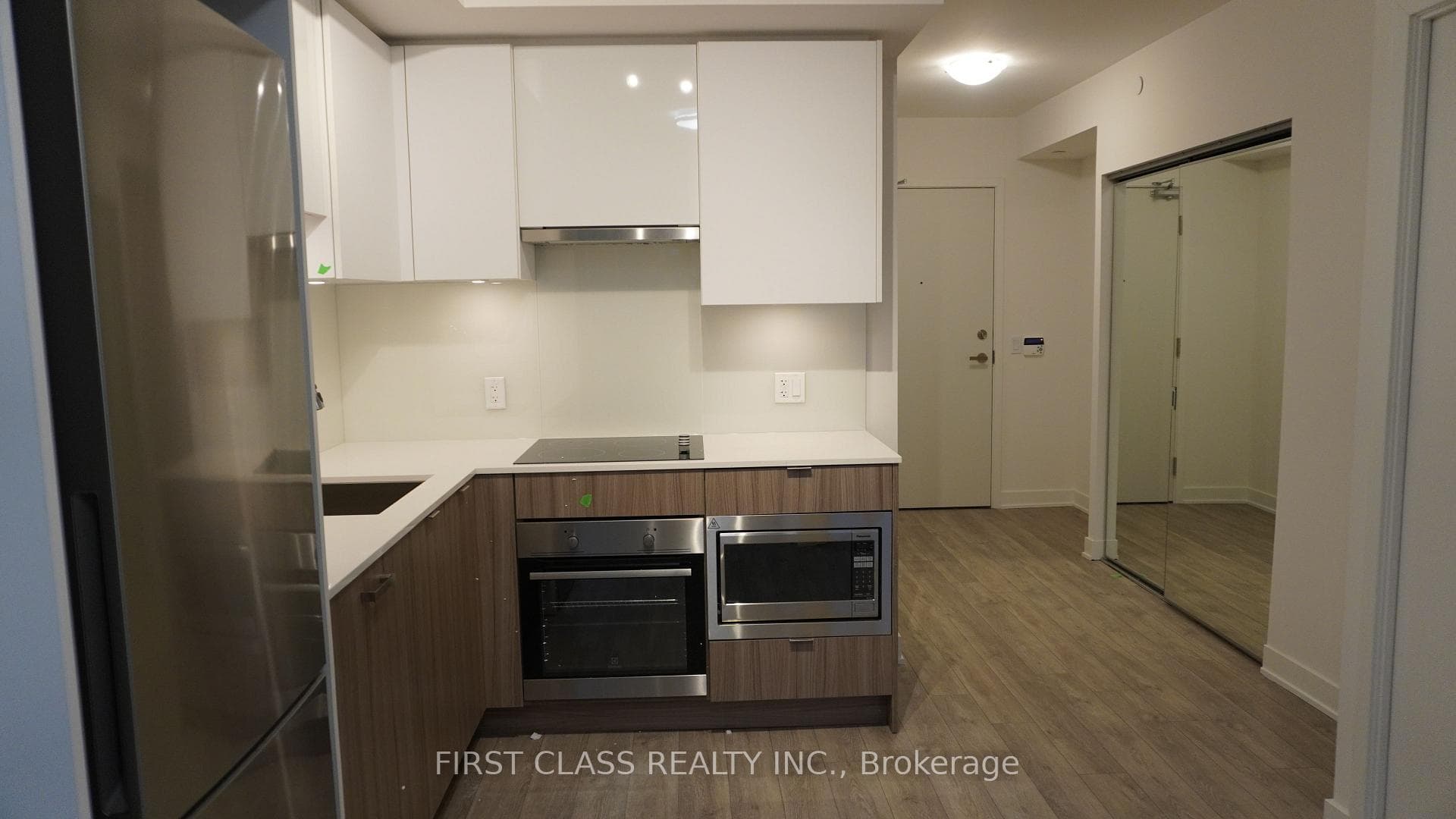 195 Redpath Avenue Unit 3306 photo 10