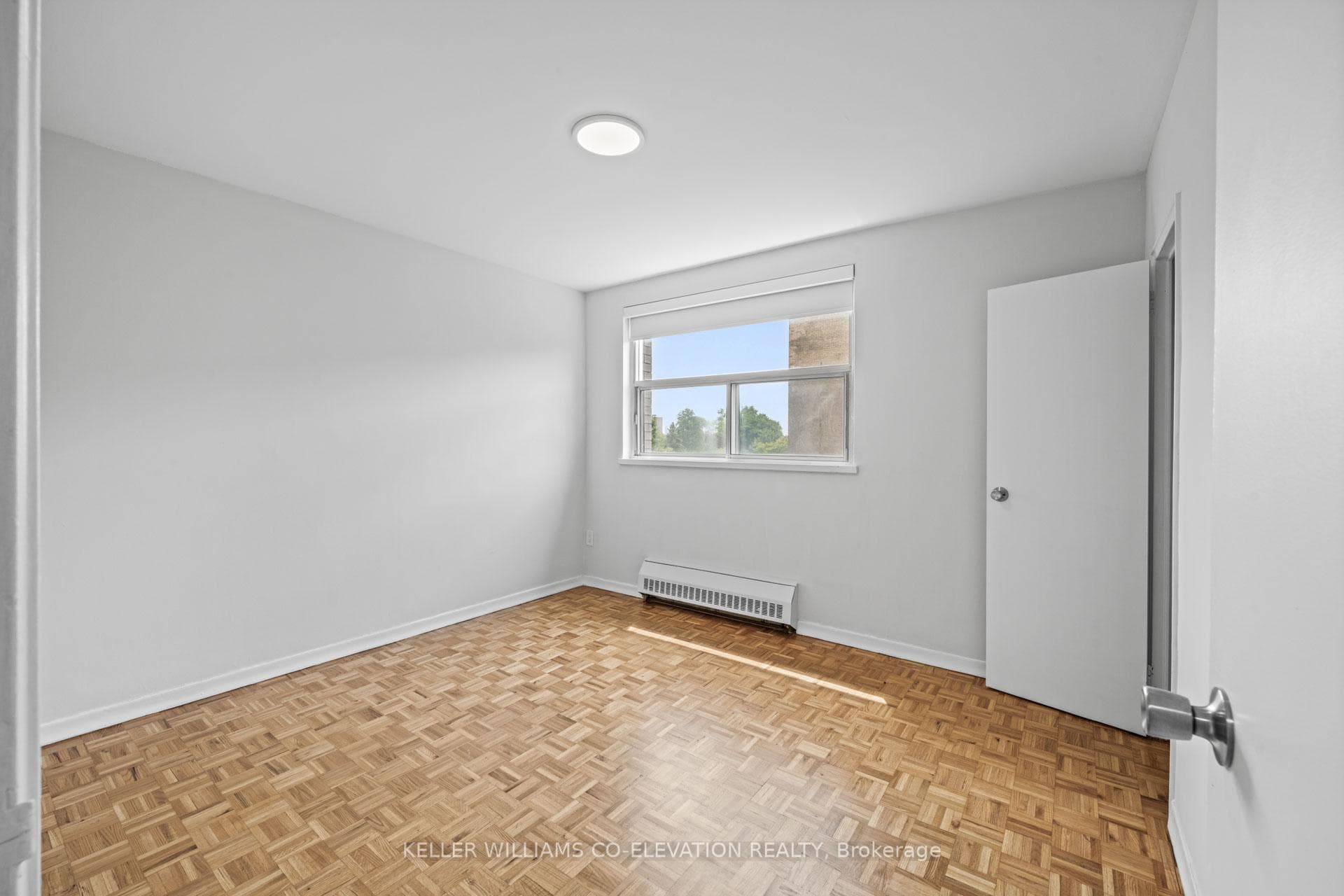 10 Fontenay Court Unit 412 photo 18