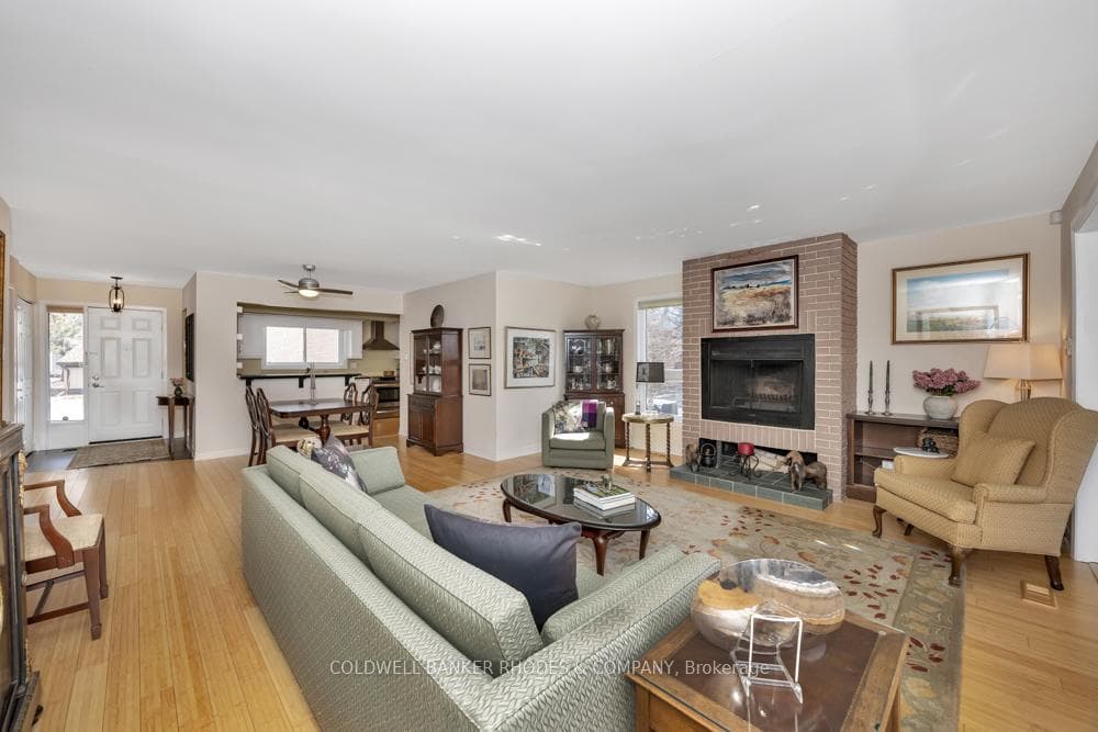 2 Pebble Beach Court photo 6