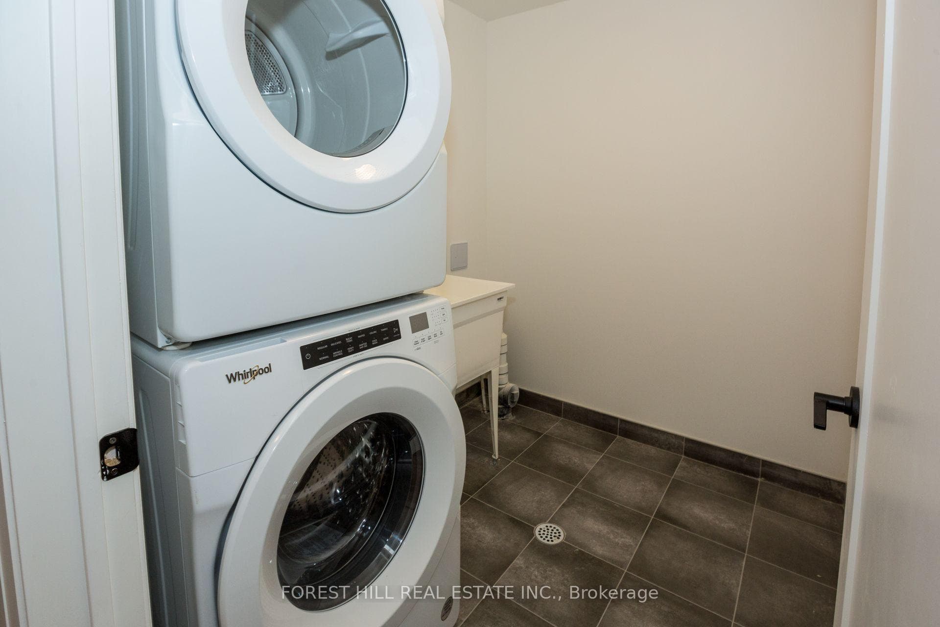 138 Alton Crescent Unit POTL 55 photo 21
