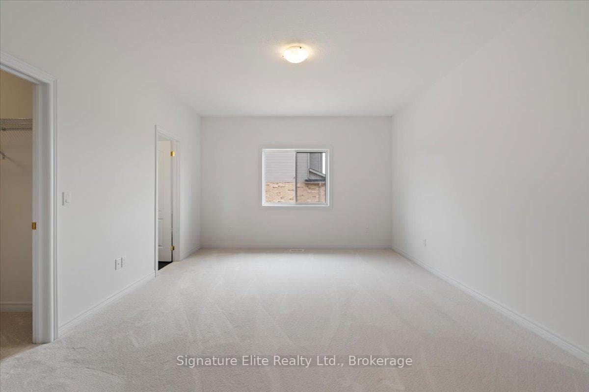 143 Fitzgerald Street photo 32