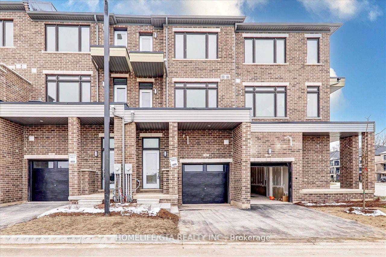 585 Colborne Street Unit 202 photo 1