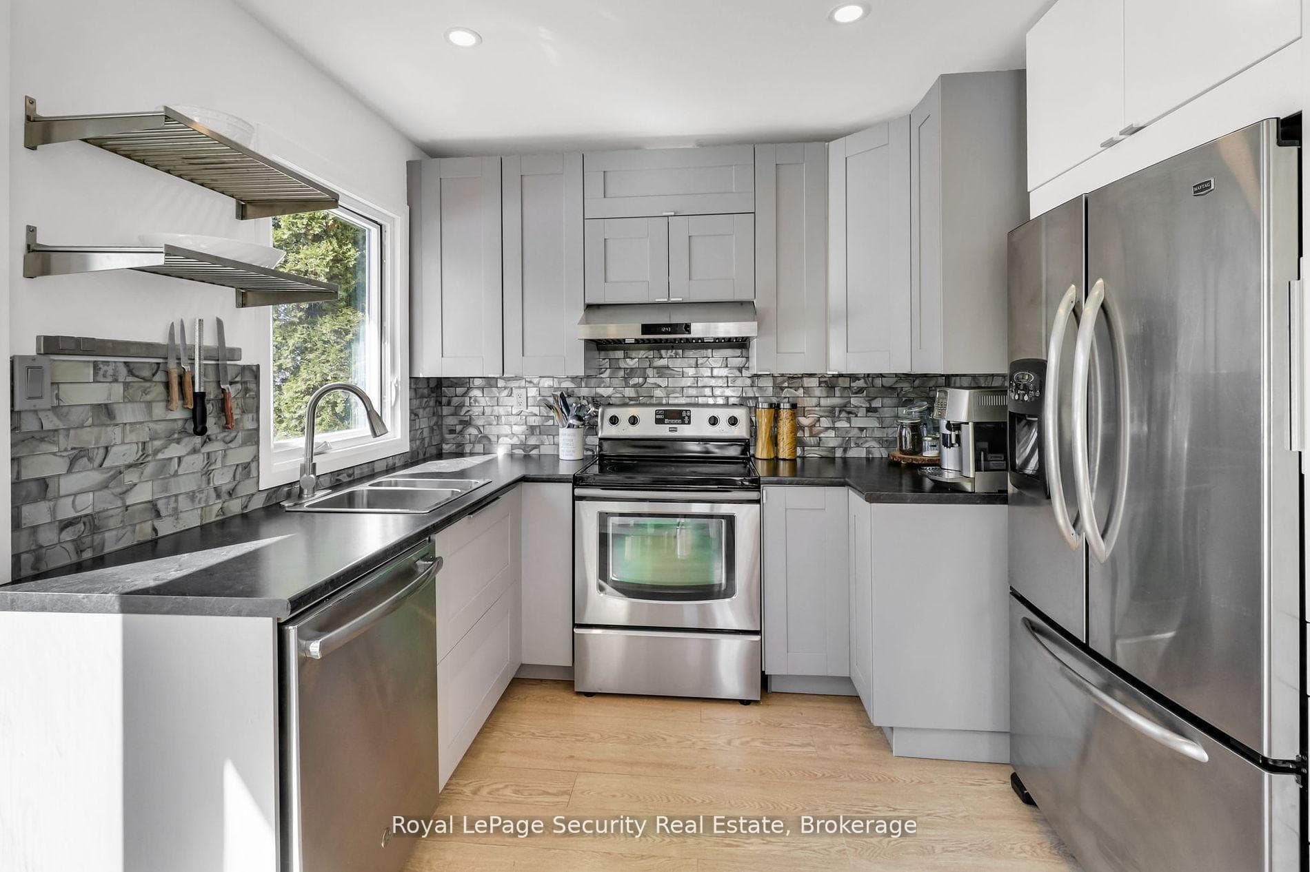 780 Florence Road photo 17