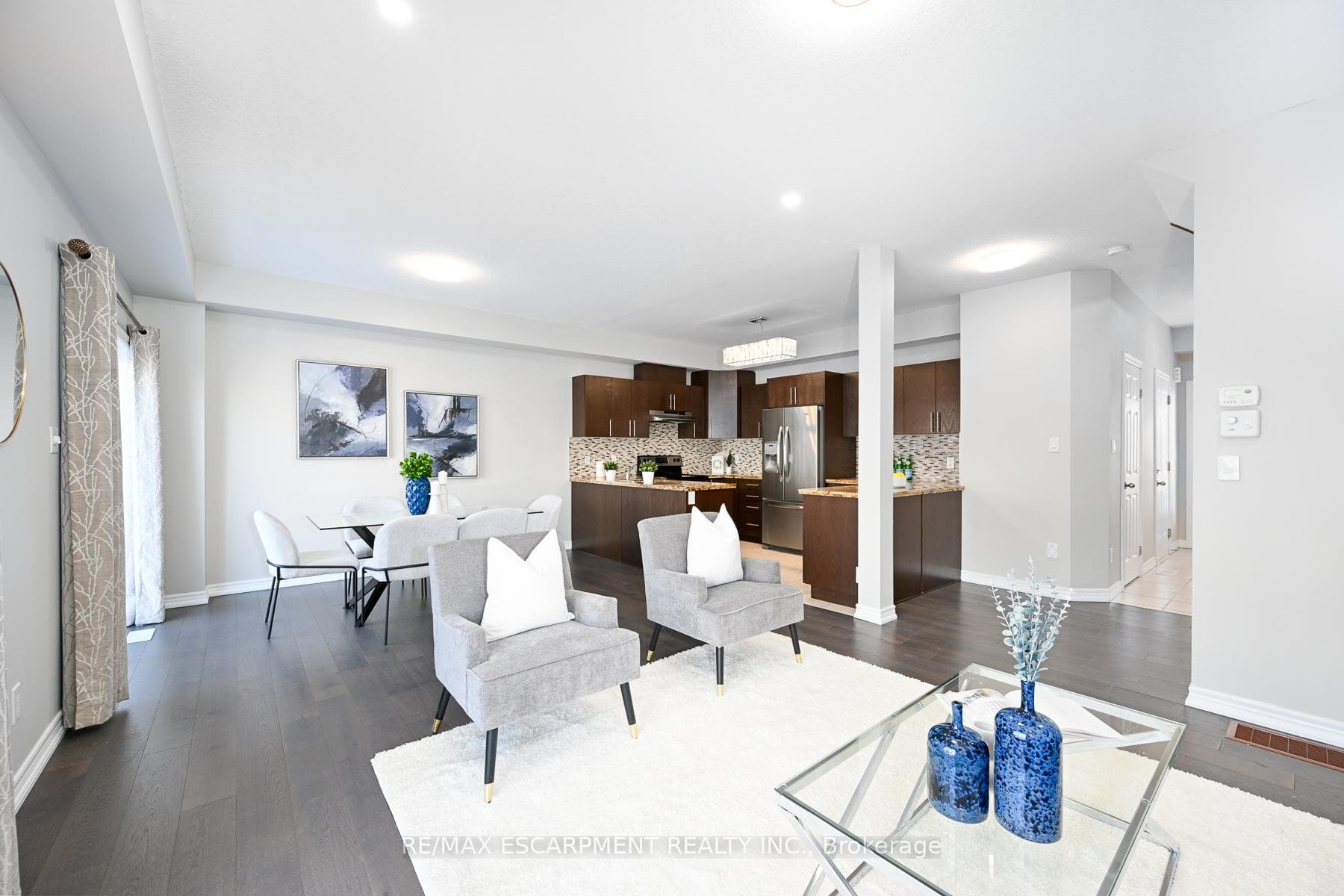 75 Galileo Drive photo 14
