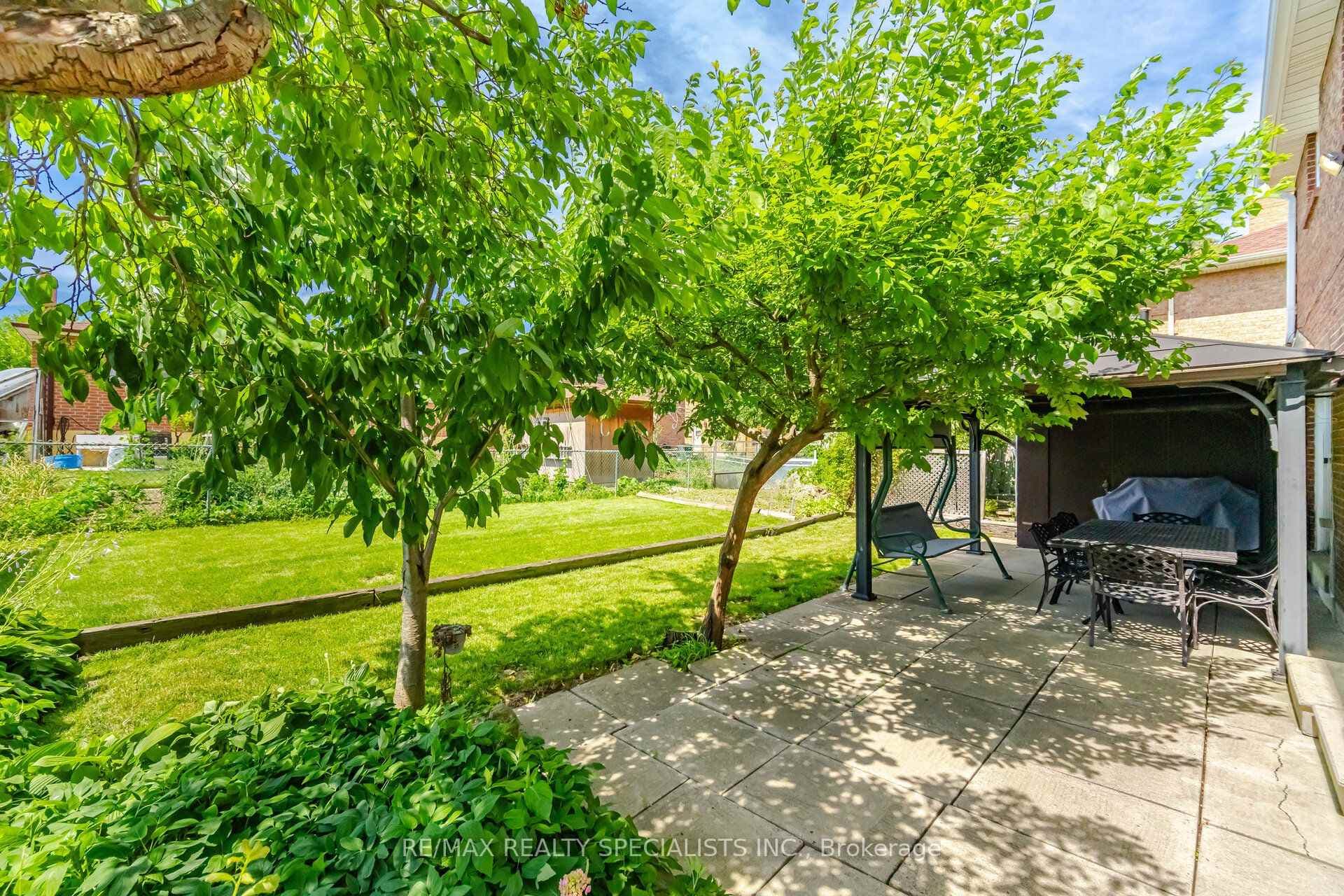 18 Jill Crescent photo 41