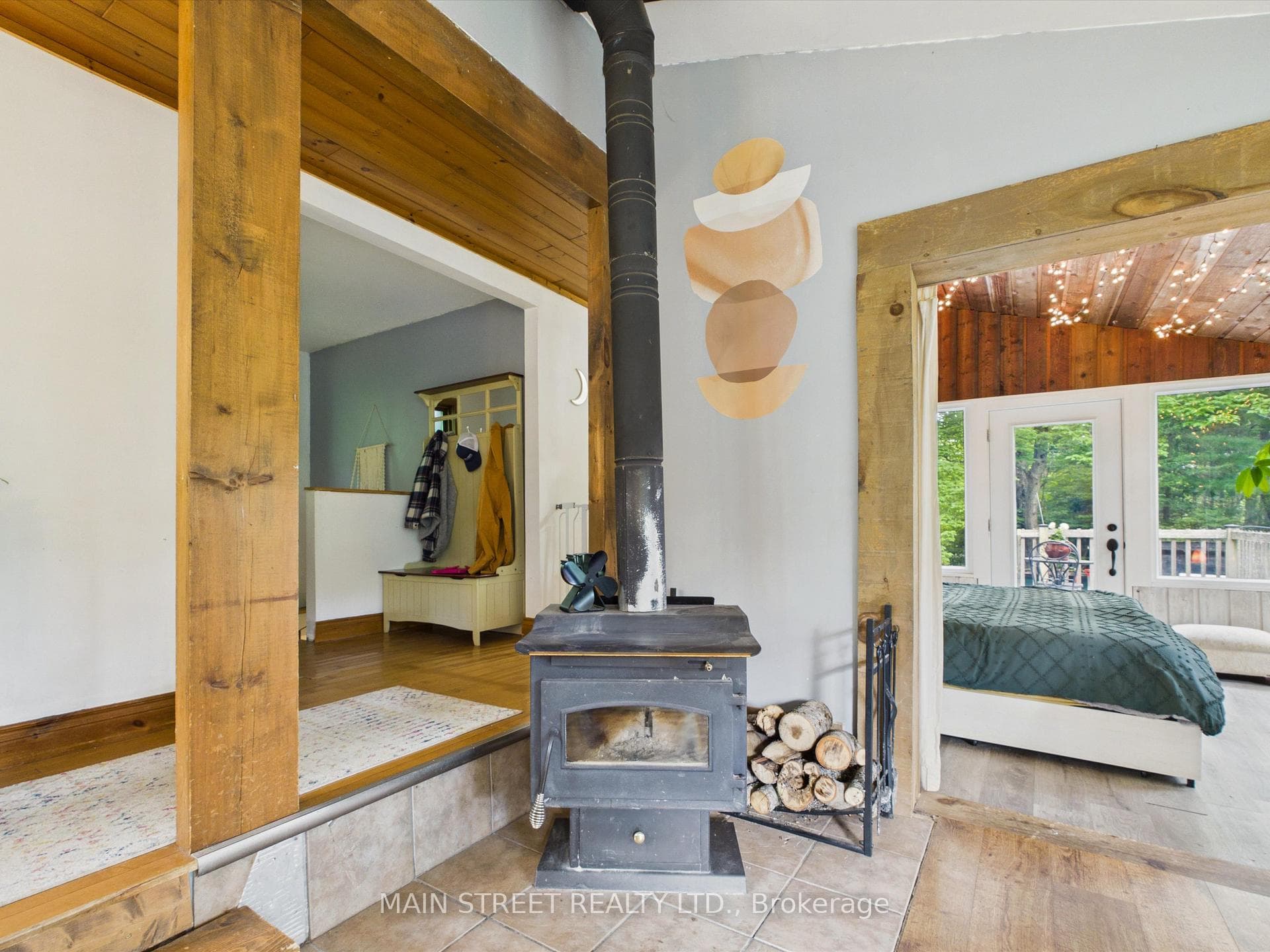 1063 SHERWOOD FOREST Road photo 10