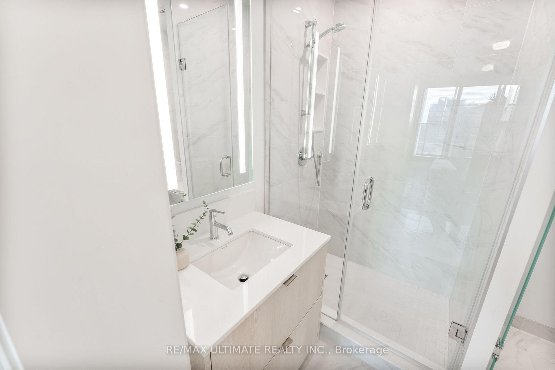 280 Howland Avenue Unit 617 photo 16
