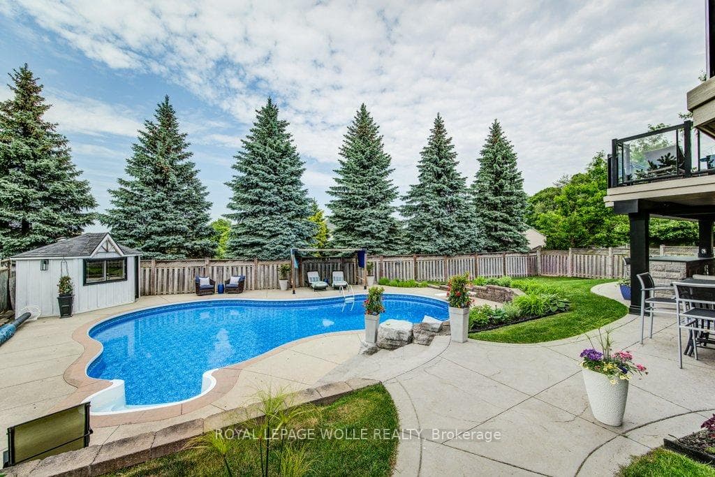 47 Forest Breeze Court photo 41