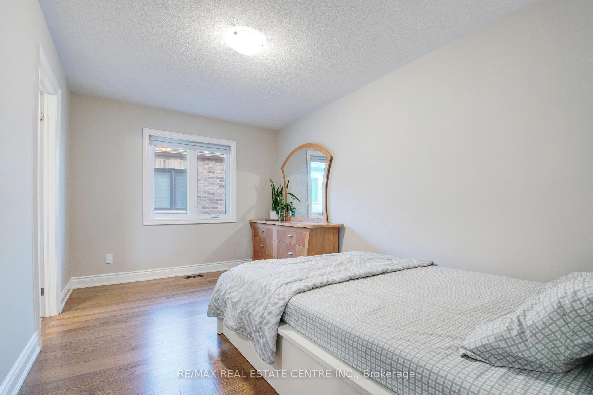 14 Ixworth Circle photo 27