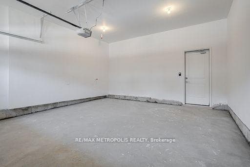 1481 Buttercup Court photo 39