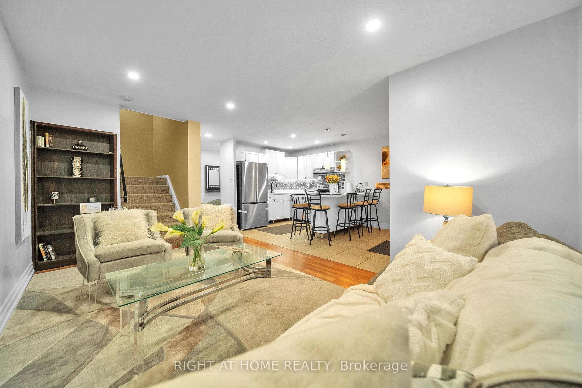 1058 Falgarwood Drive Unit 132 photo 16