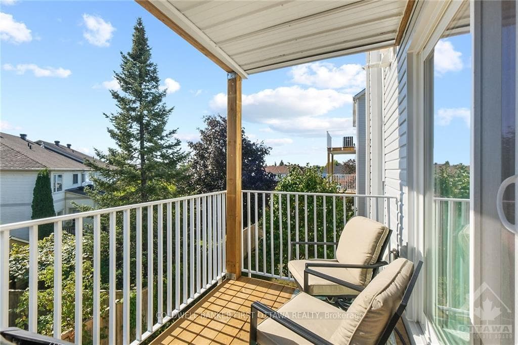 4442 HARPER Avenue photo 28