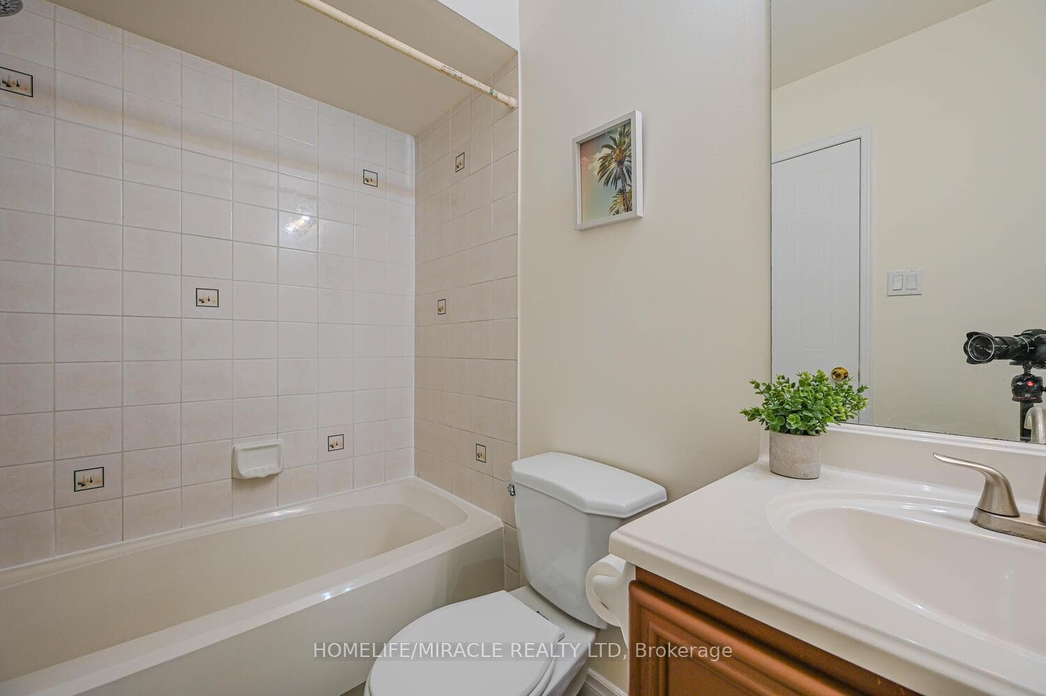 32 Wickstead Court Unit 16 photo 32