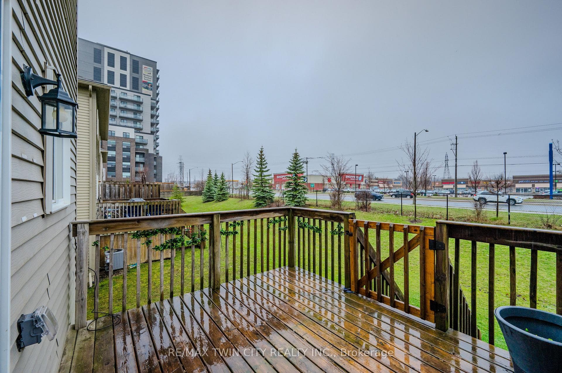 240 Westmeadow Drive Unit 6B photo 26