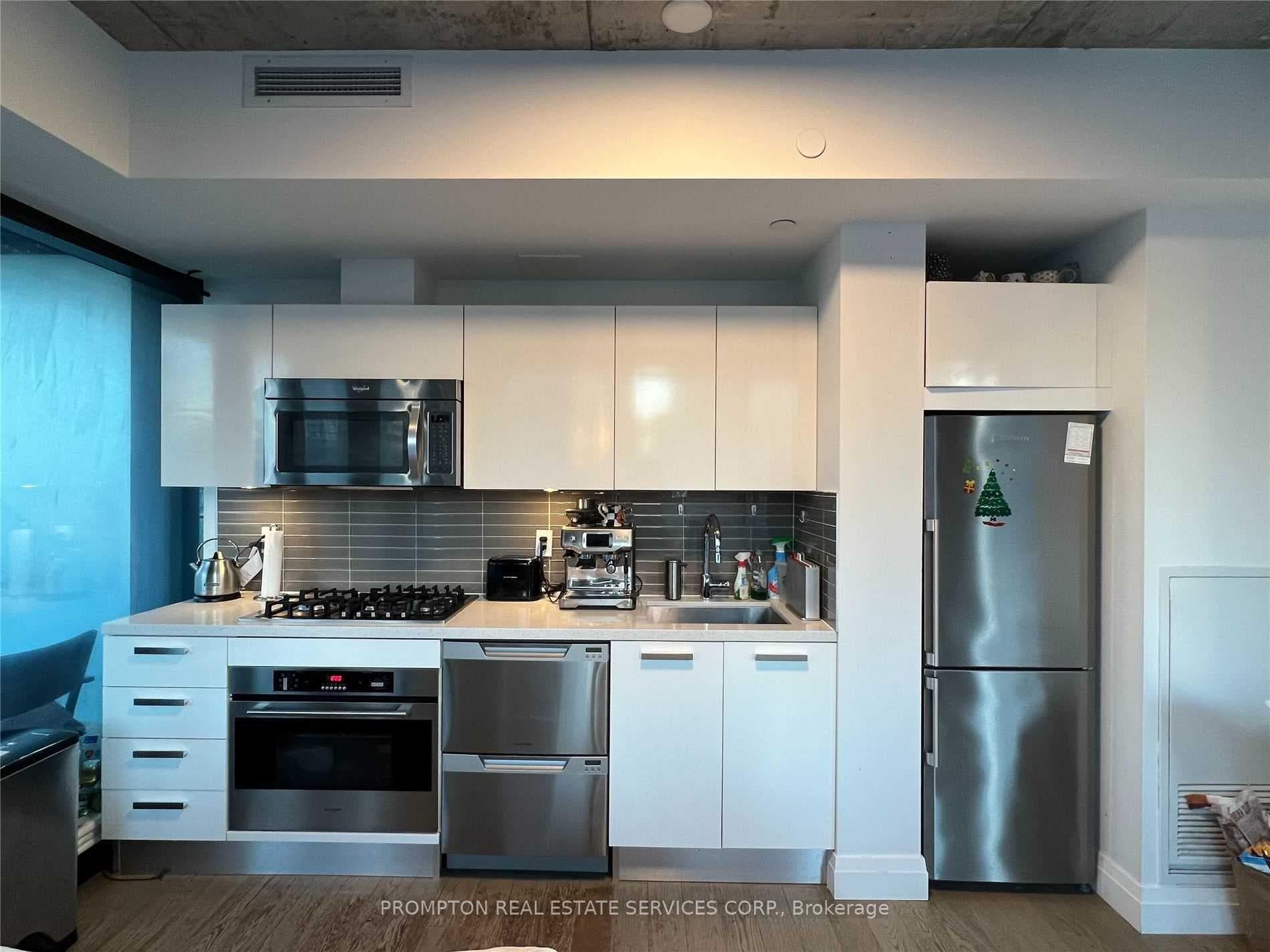 224 King Street Unit 2301 photo 2