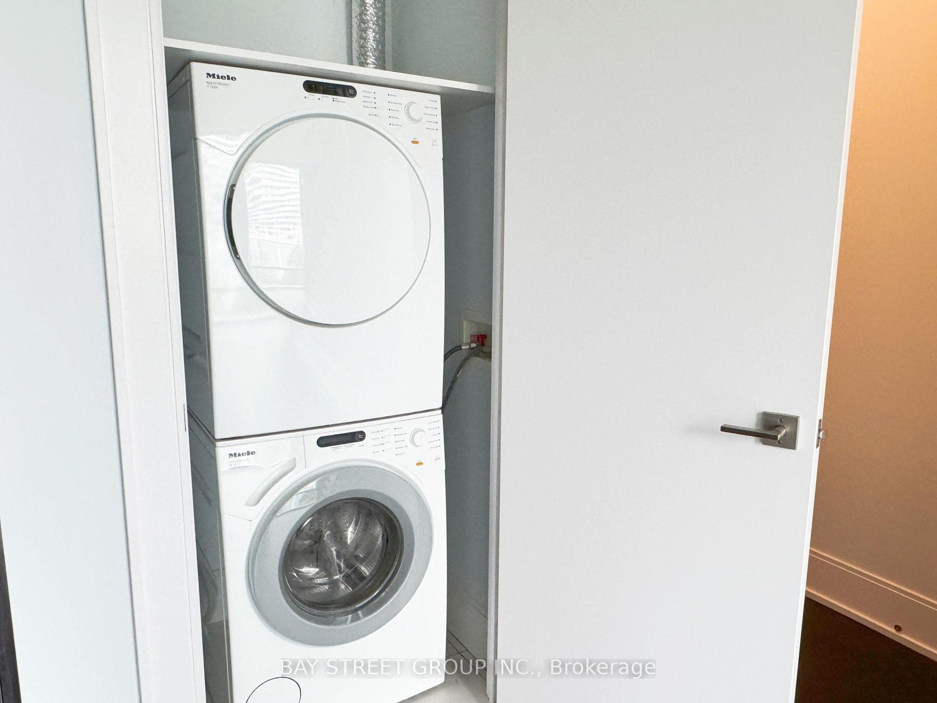 39 Queens Quay Unit 341 photo 23